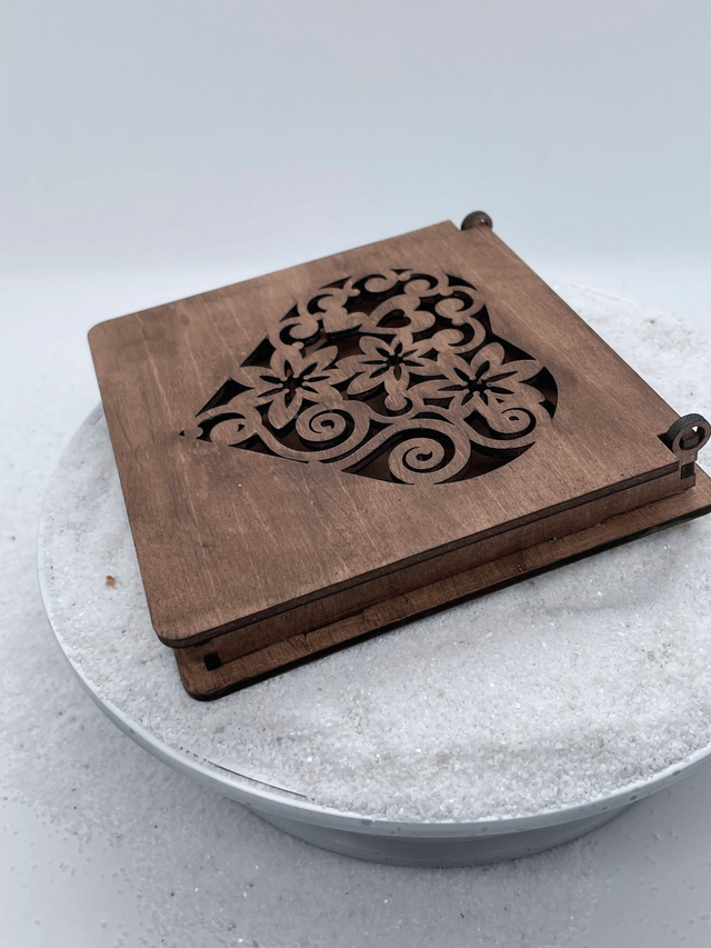Boîte à Alliances ou collier bois et cuir