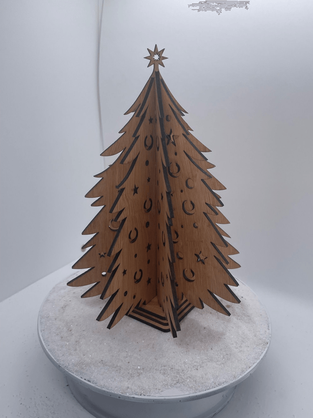 Petit Sapin de Noël en bois étoilé